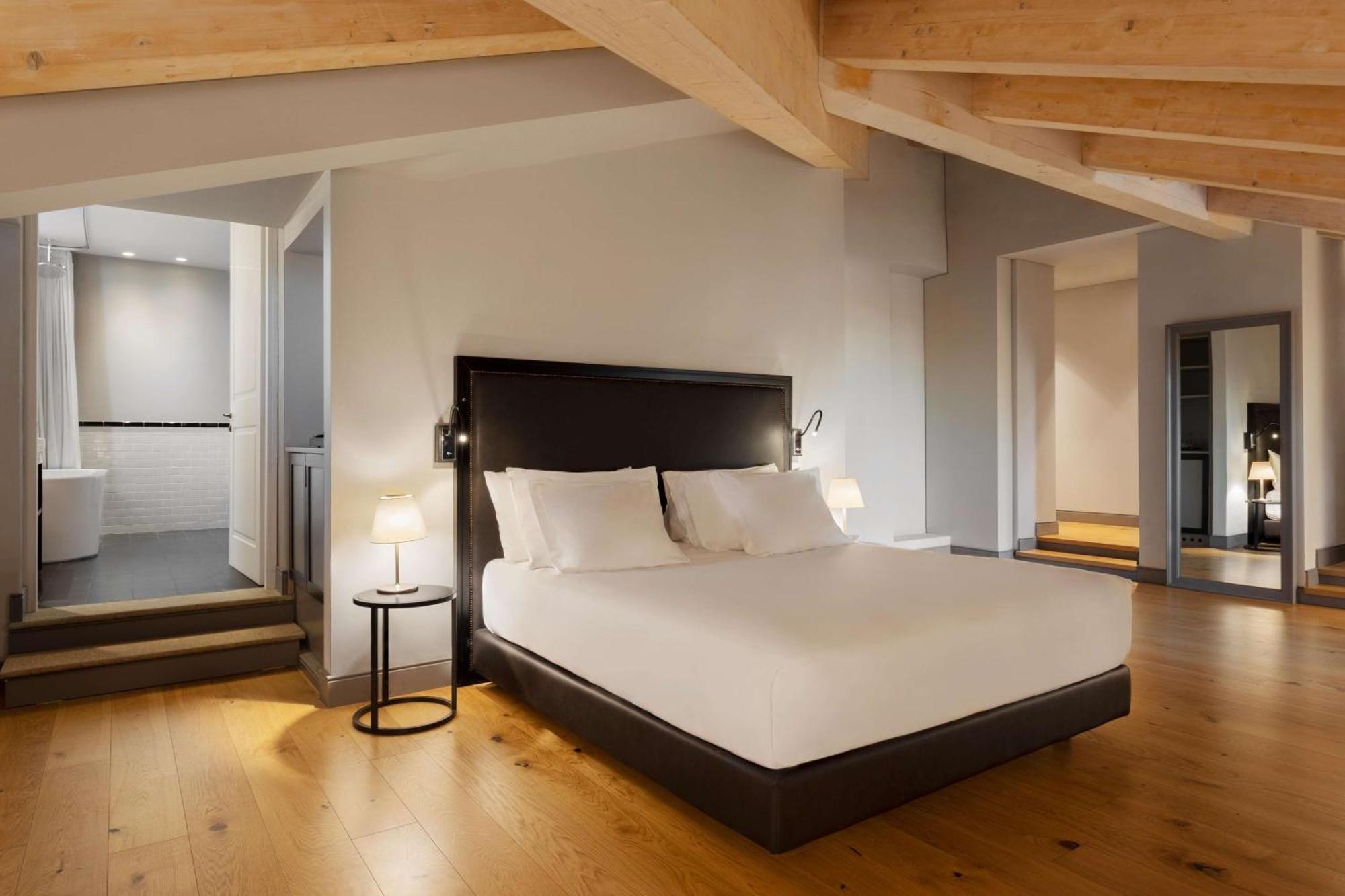 Nh Collection Torino Piazza Carlina Hotel Екстериор снимка