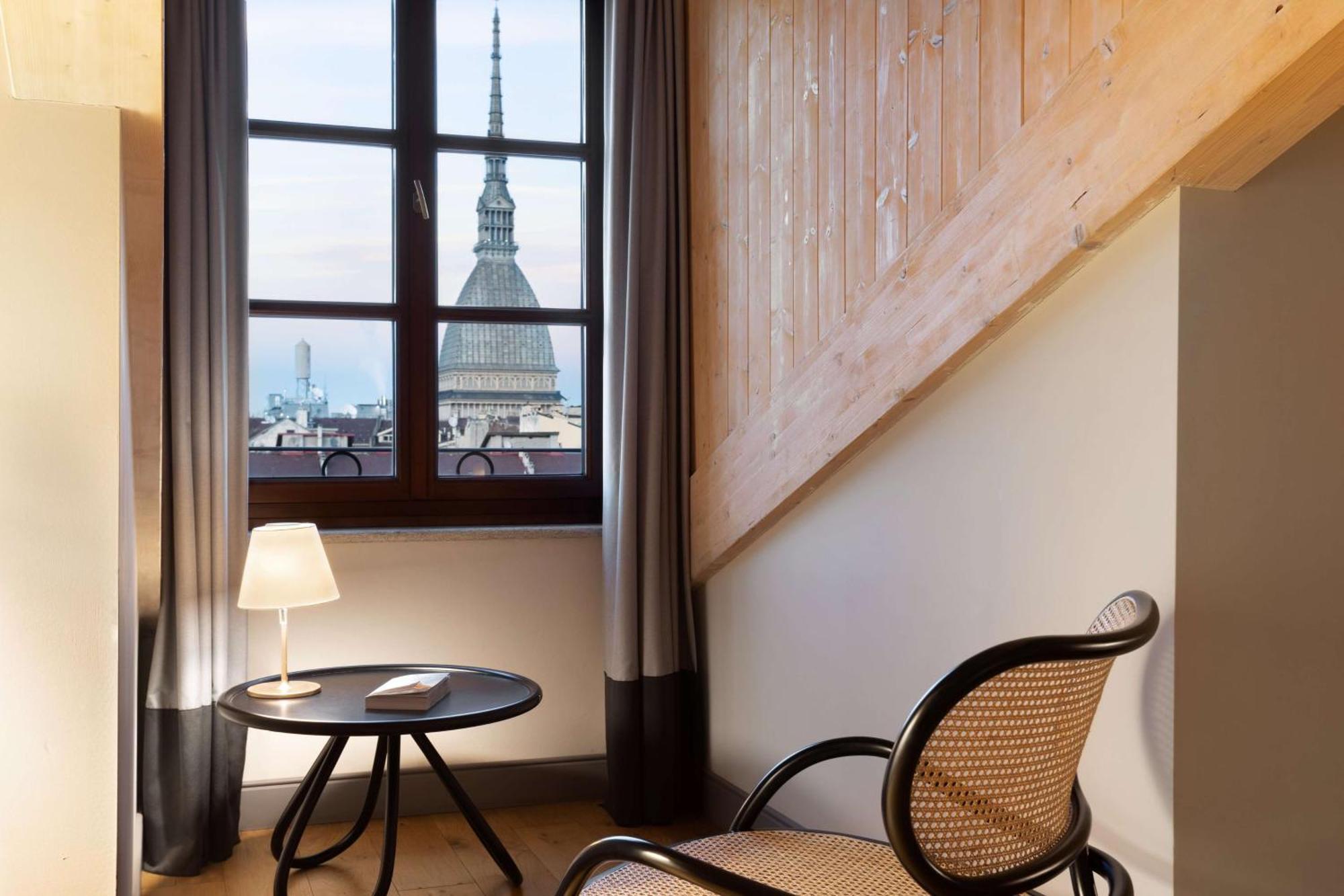 Nh Collection Torino Piazza Carlina Hotel Екстериор снимка