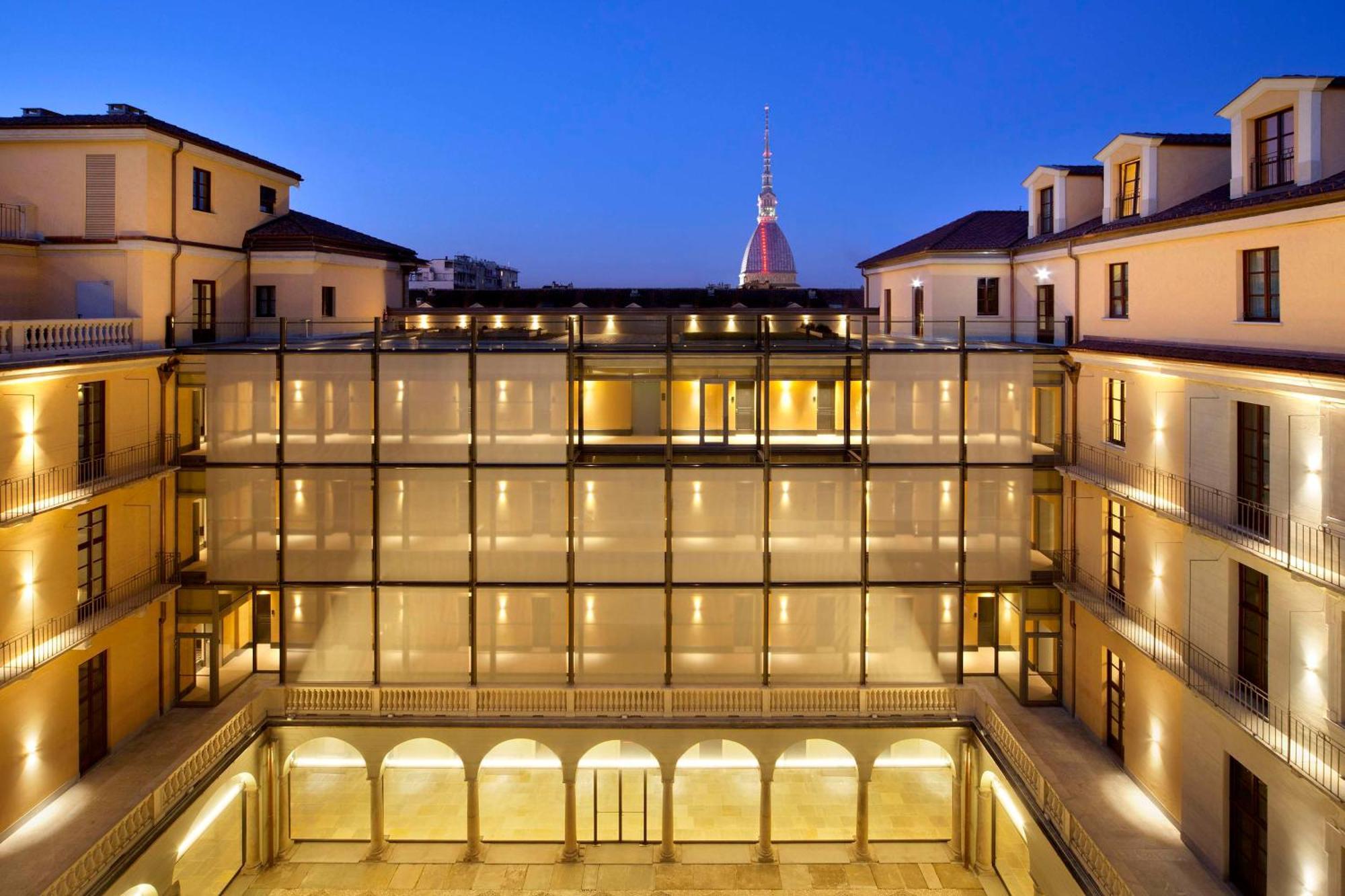 Nh Collection Torino Piazza Carlina Hotel Екстериор снимка