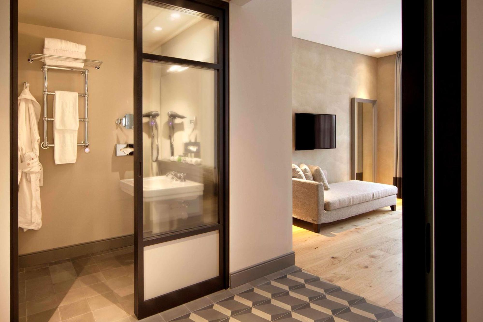 Nh Collection Torino Piazza Carlina Hotel Екстериор снимка